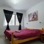 Zarra 3*